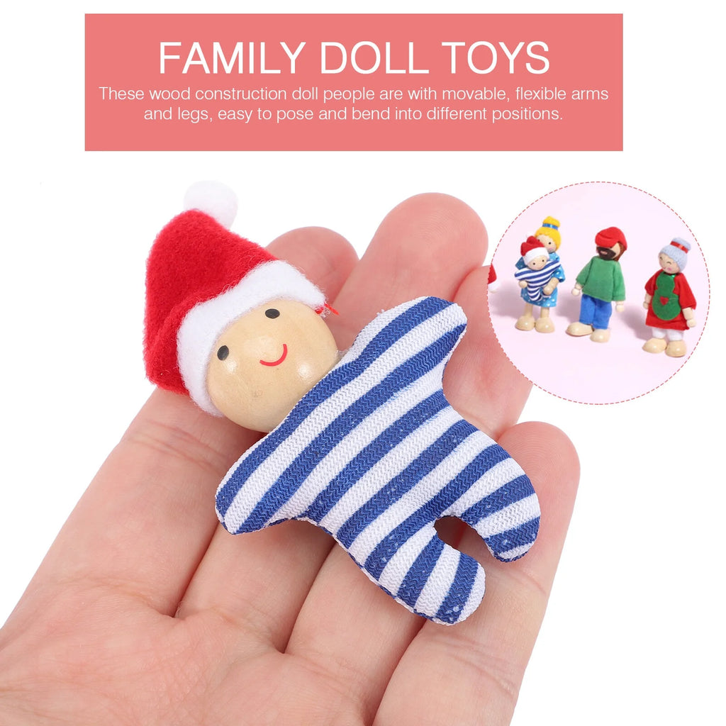 7pcs Wooden Doll Playset Q20347