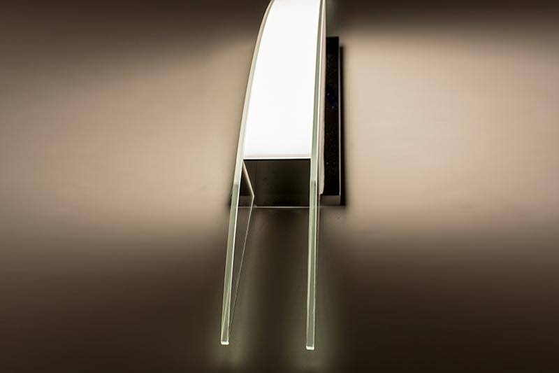 Arc 38x22 LED Bath Light P5130