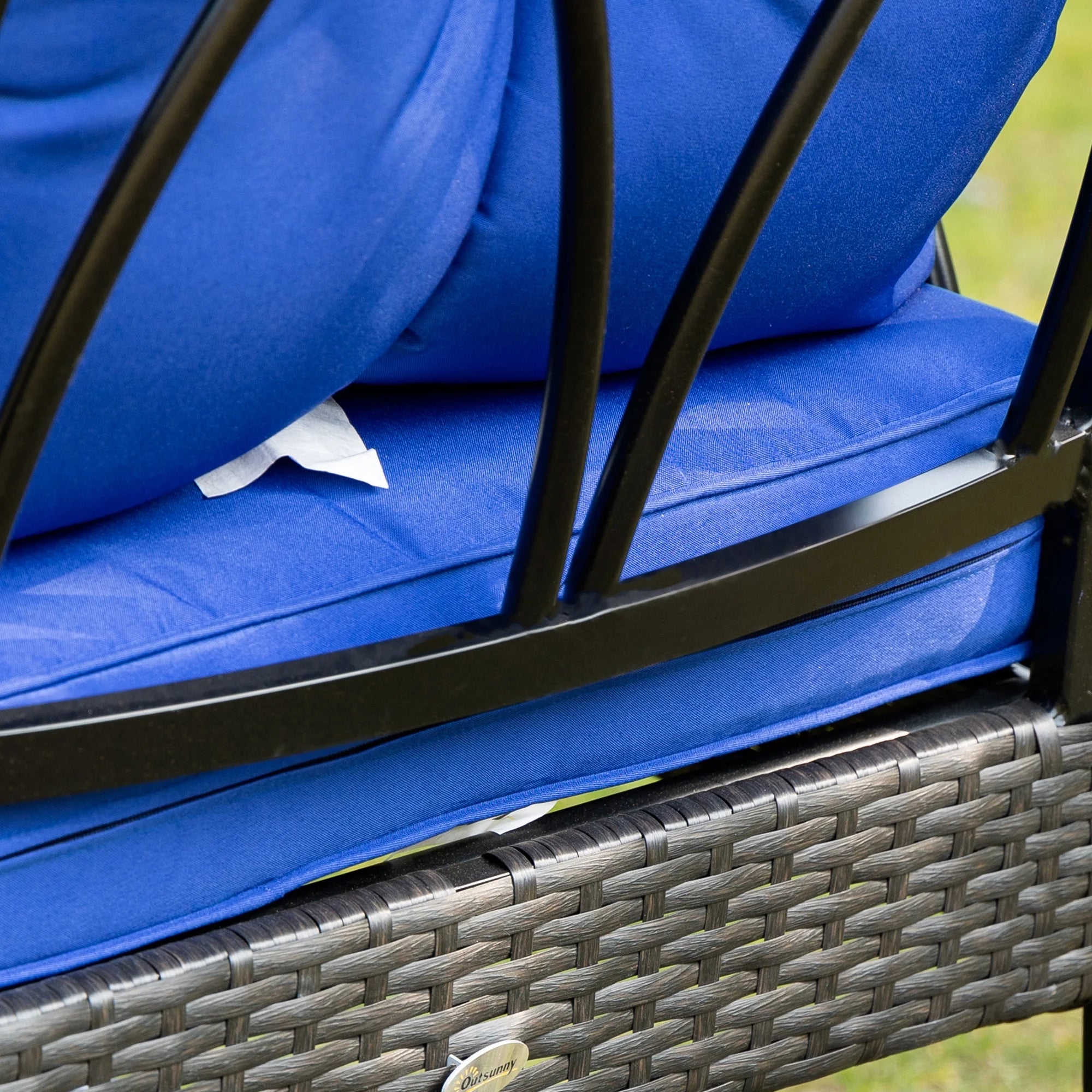 Rattan Rock Chair with Aluminum Frame D5644