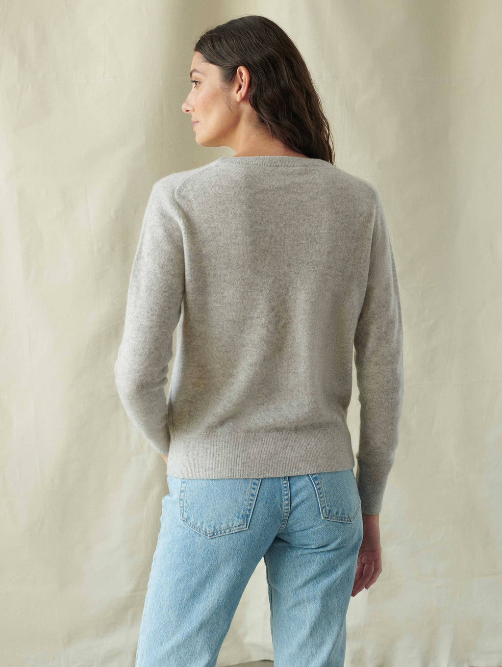 Misty Grey Heather Cashmere Crewneck K942525