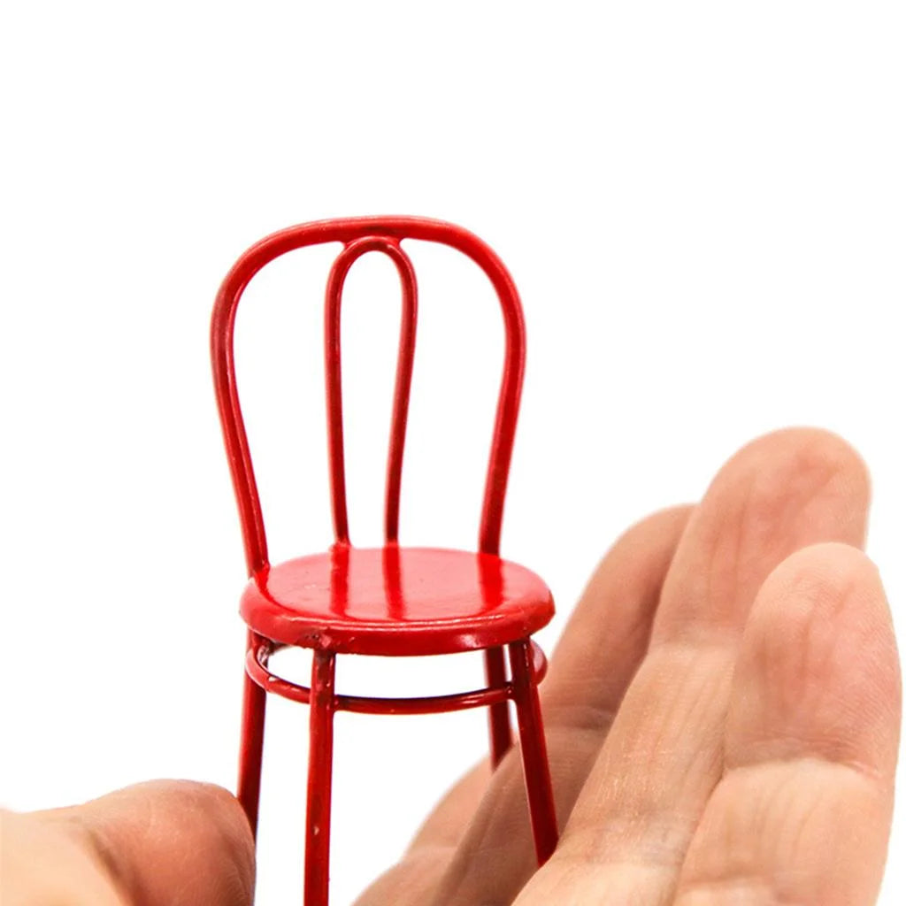 Hand Painted Metal Dollhouse Miniature Dining Toy Y9201
