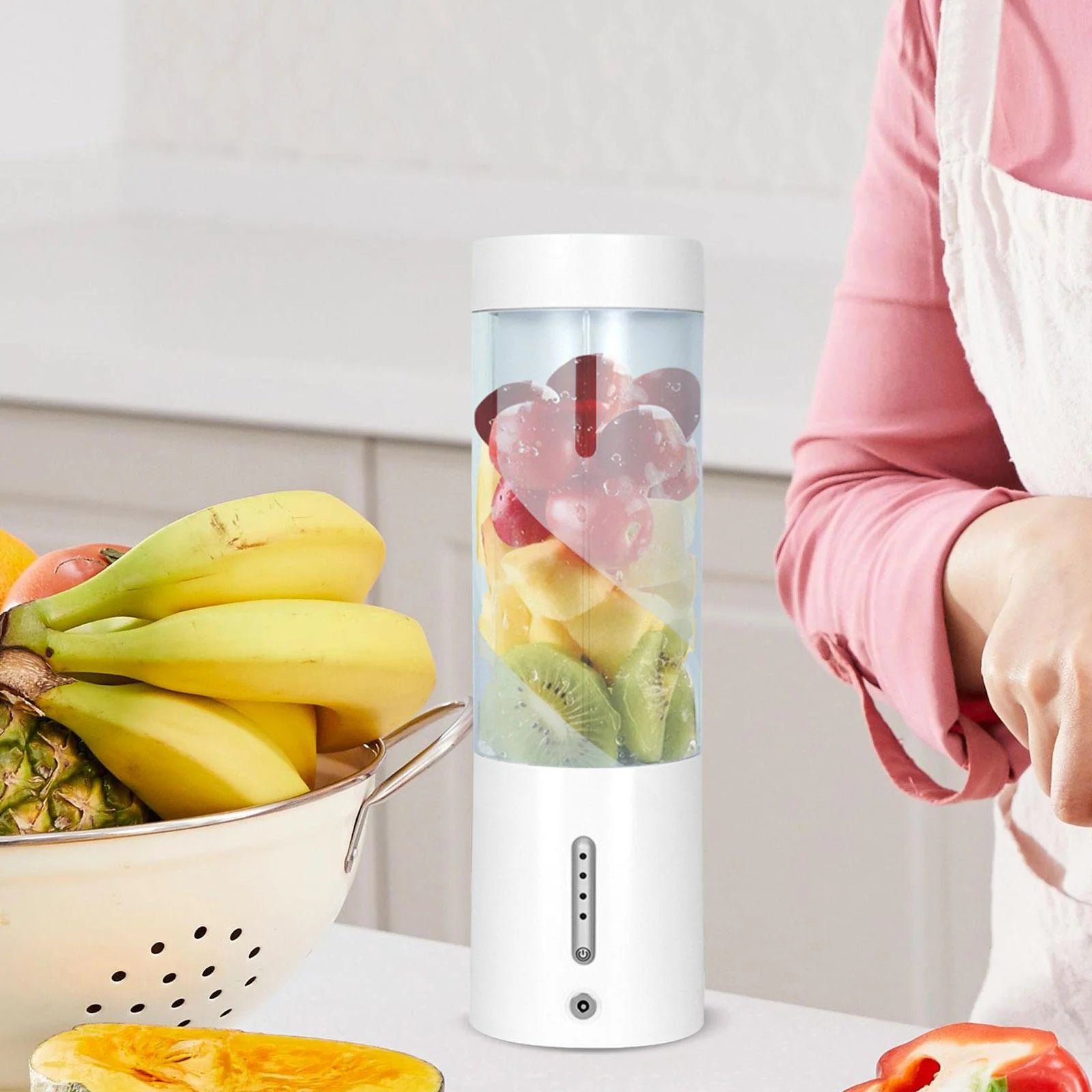White Portable Handheld Electric Juicer Blender A610224