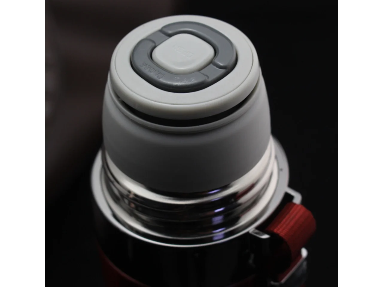 Silver 650ML Stainless Steel Vacuum Flask Water Bottle T63902