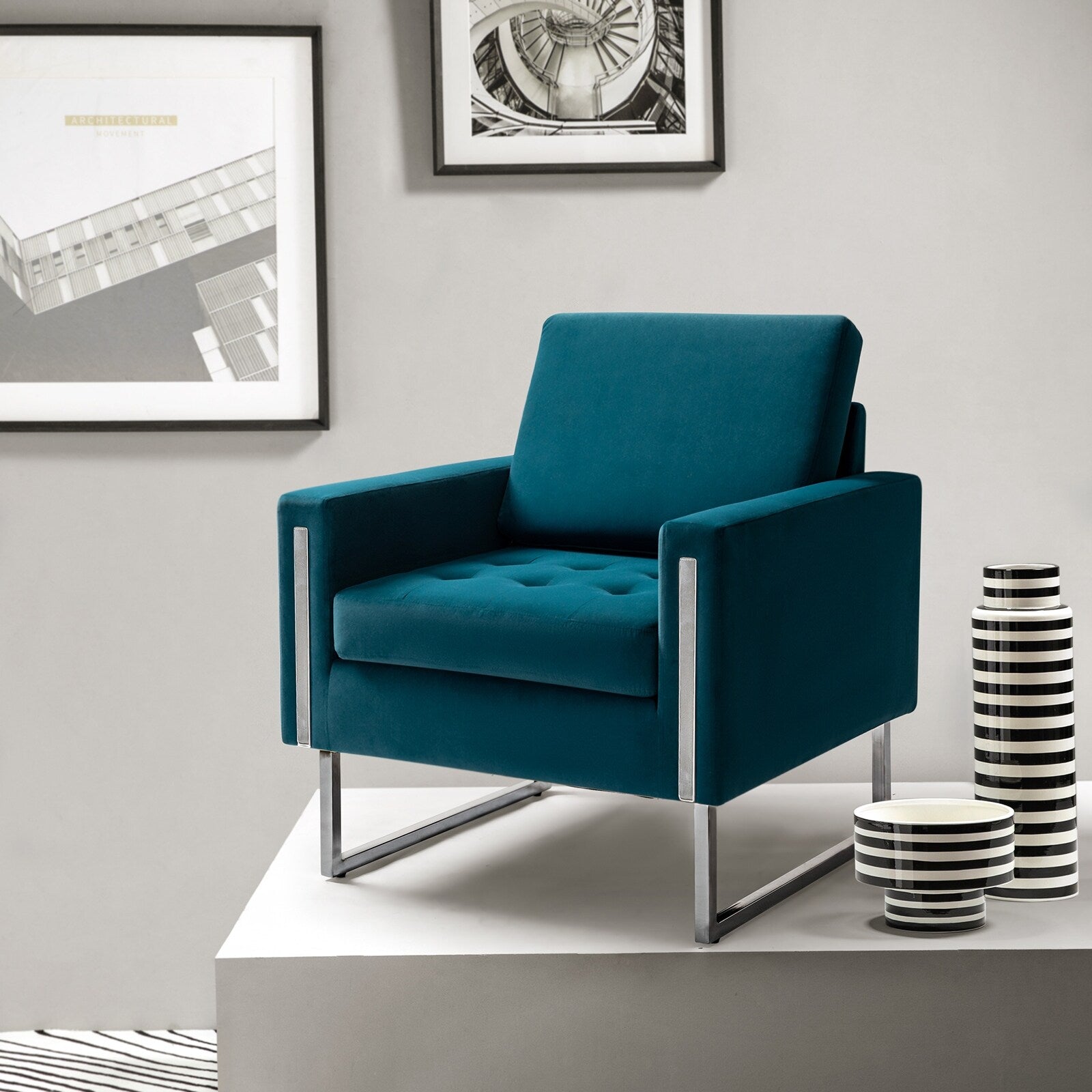 Velvet Club Chair with Metal Legs X245
