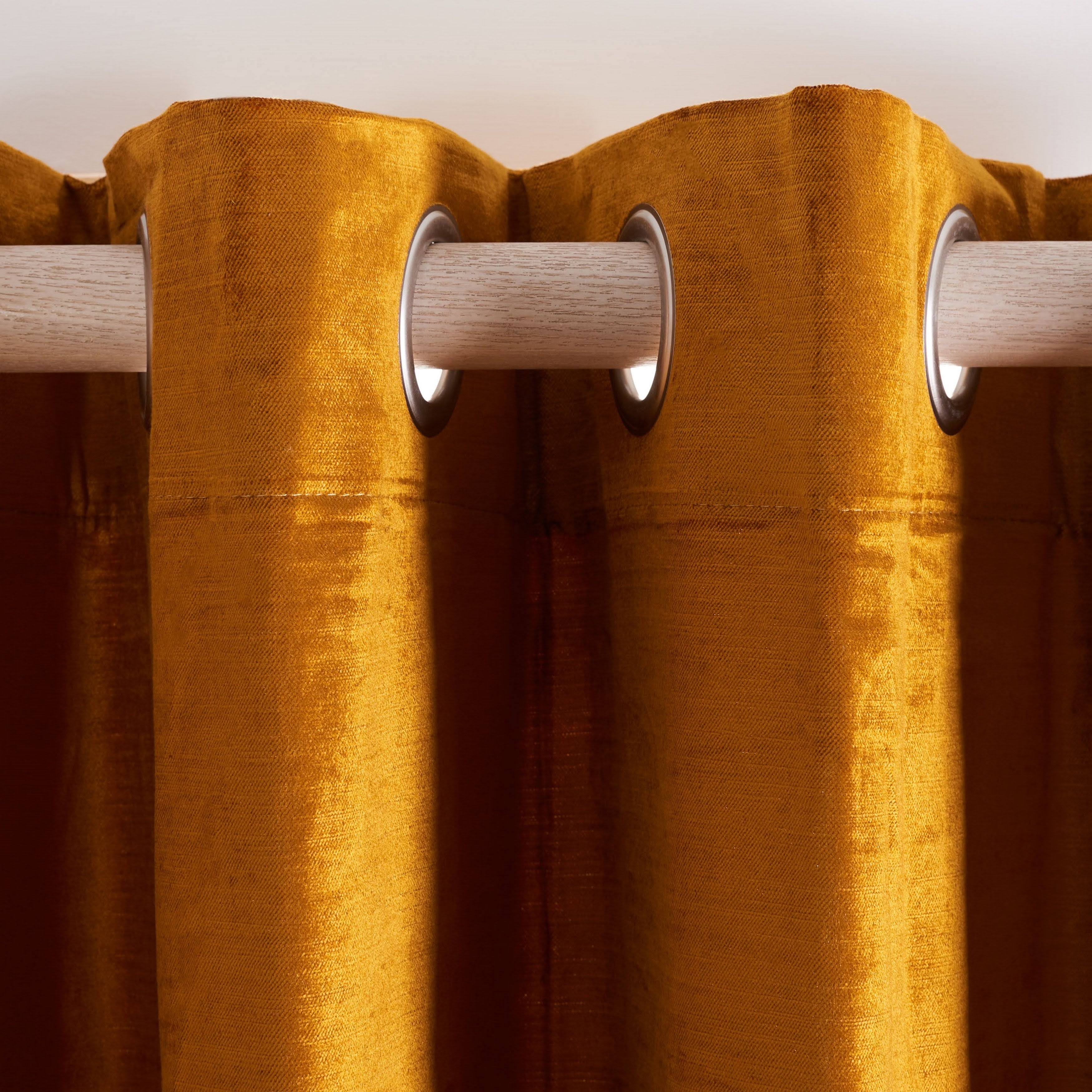 Golden Window Panel W5275