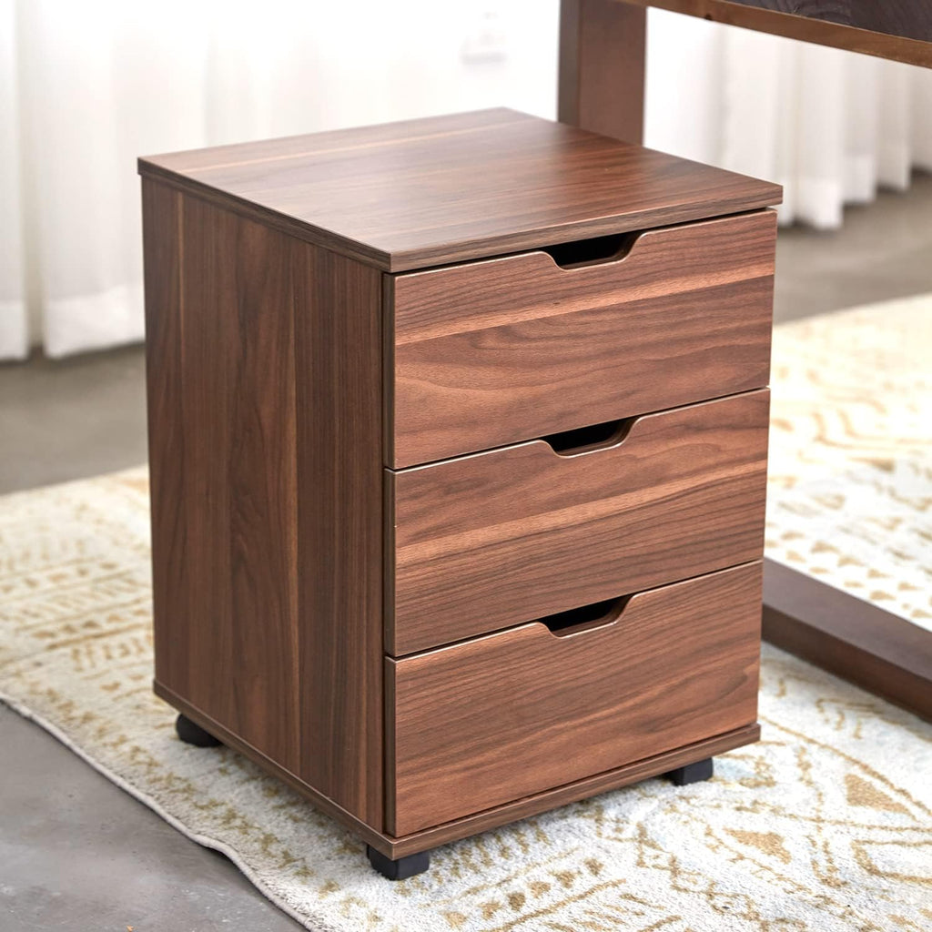 5 Drawer File Cabinet with Casters X651713