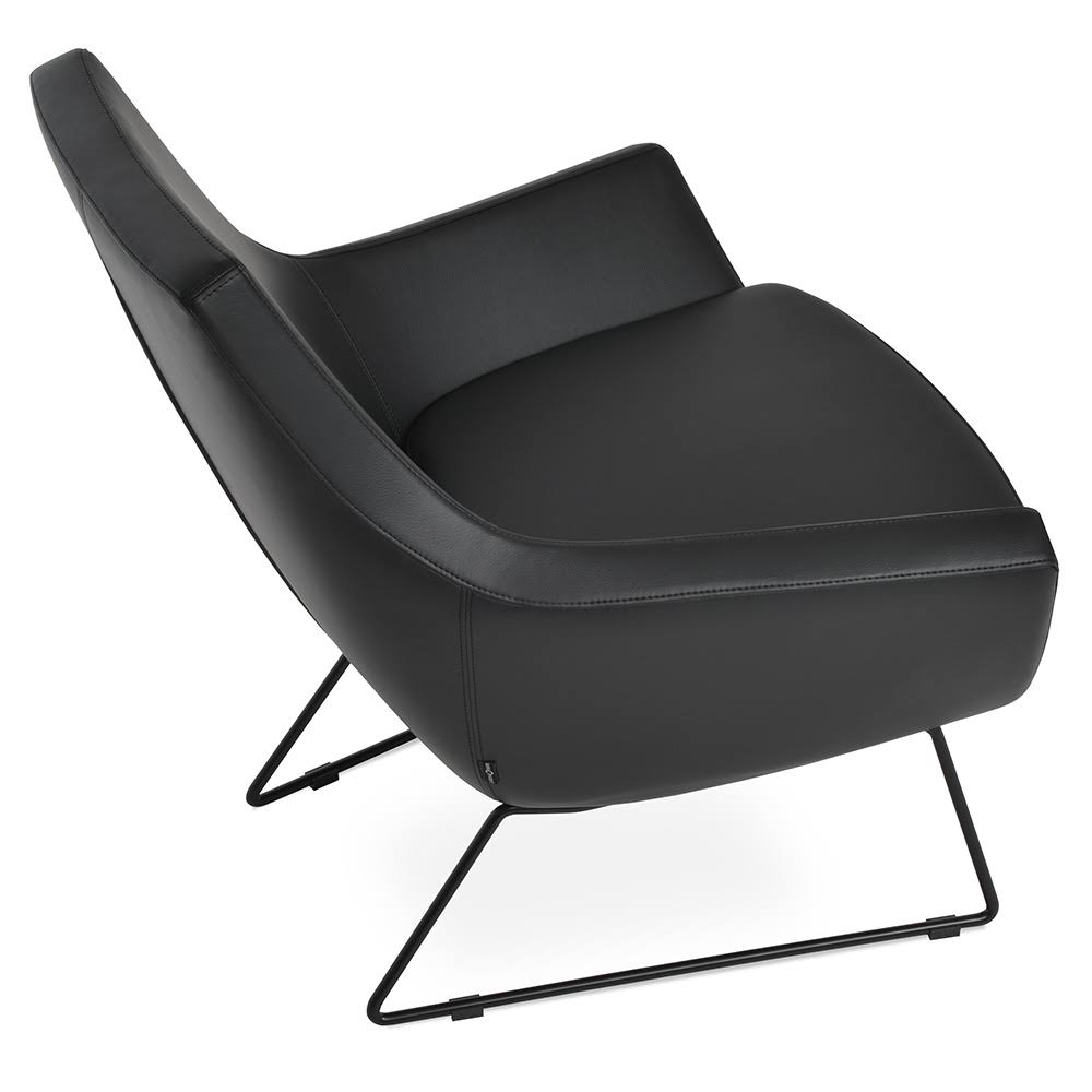 Black Leatherette Arm Chair W808