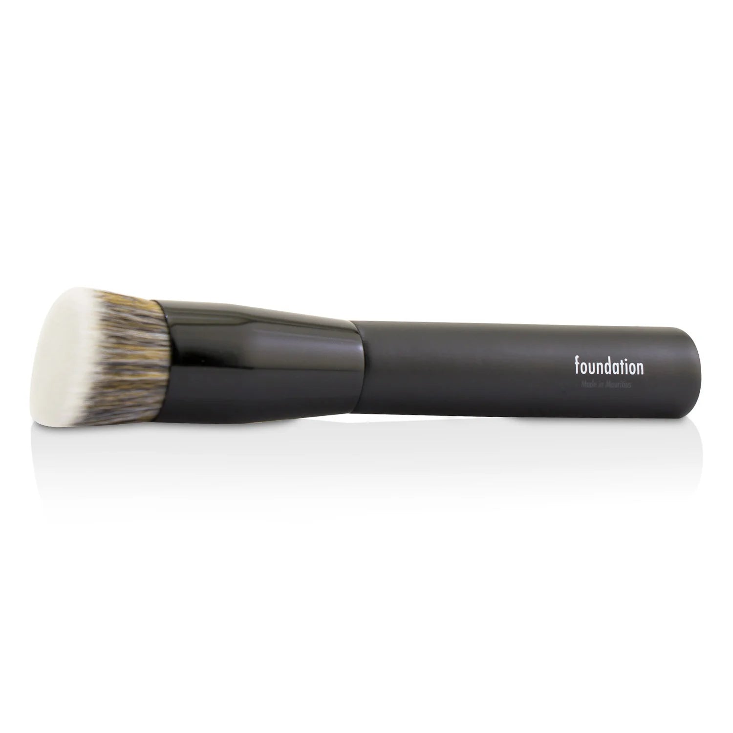 Foundation Brush J127560