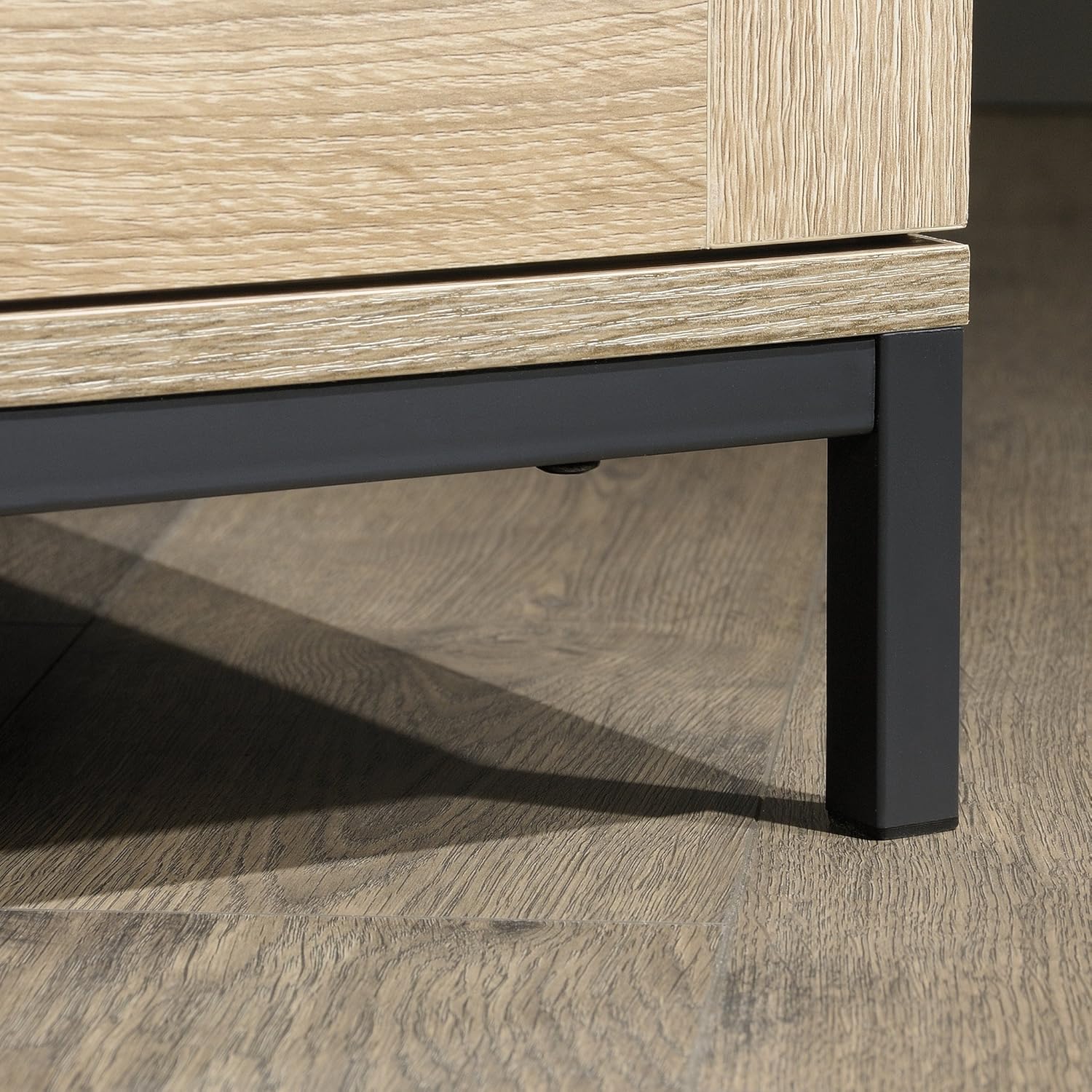 Charter Oak Finish Display Cabinet U163066