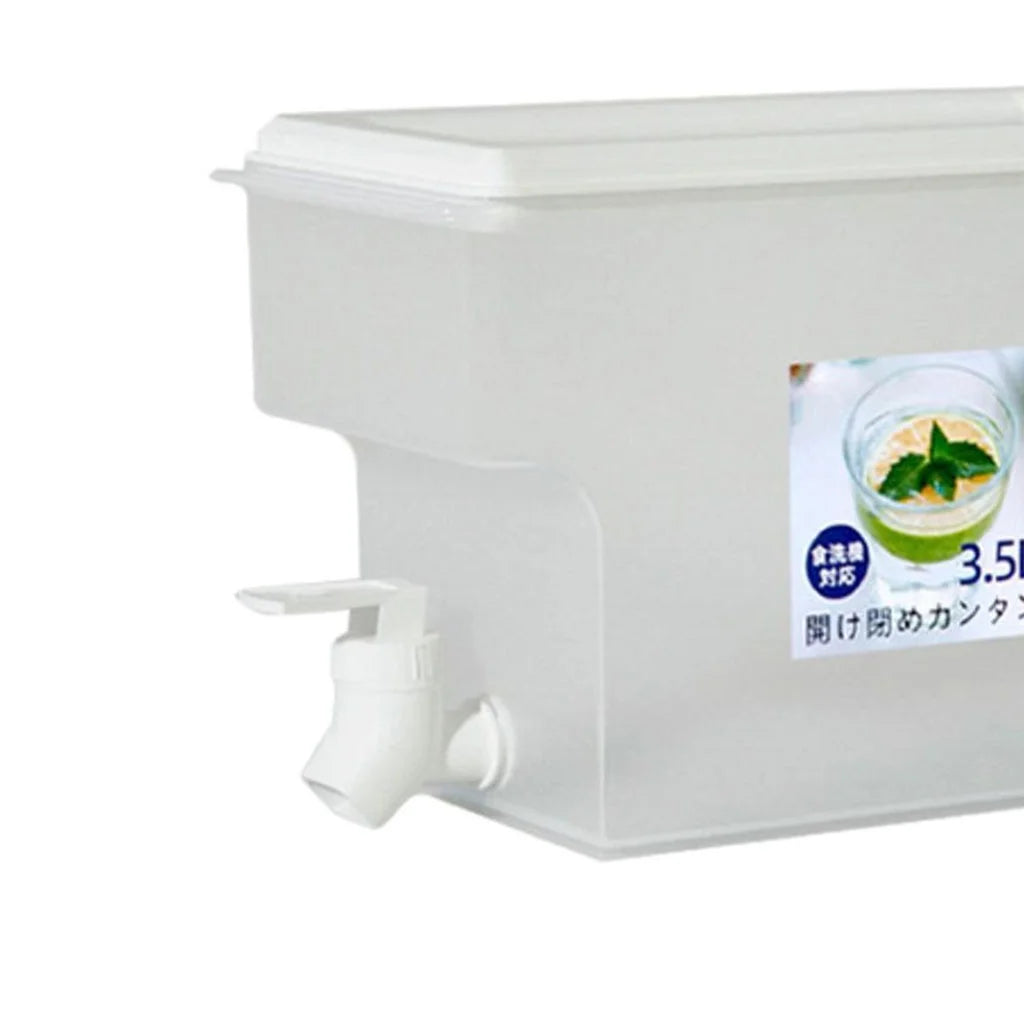 1 Gallon Water Jug A320