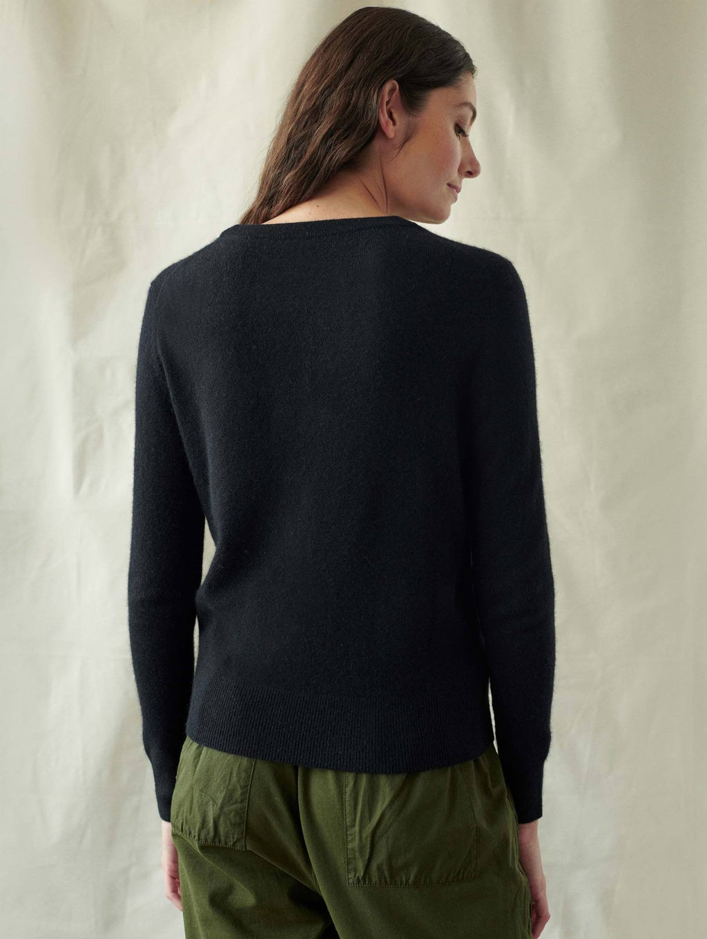 Misty Grey Heather Cashmere Crewneck K942525