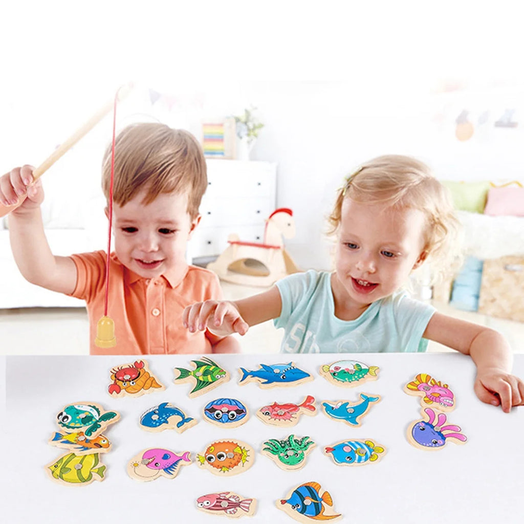 Magnetic Fishing Game Toys Set with Wooden Fish Rod Z6487