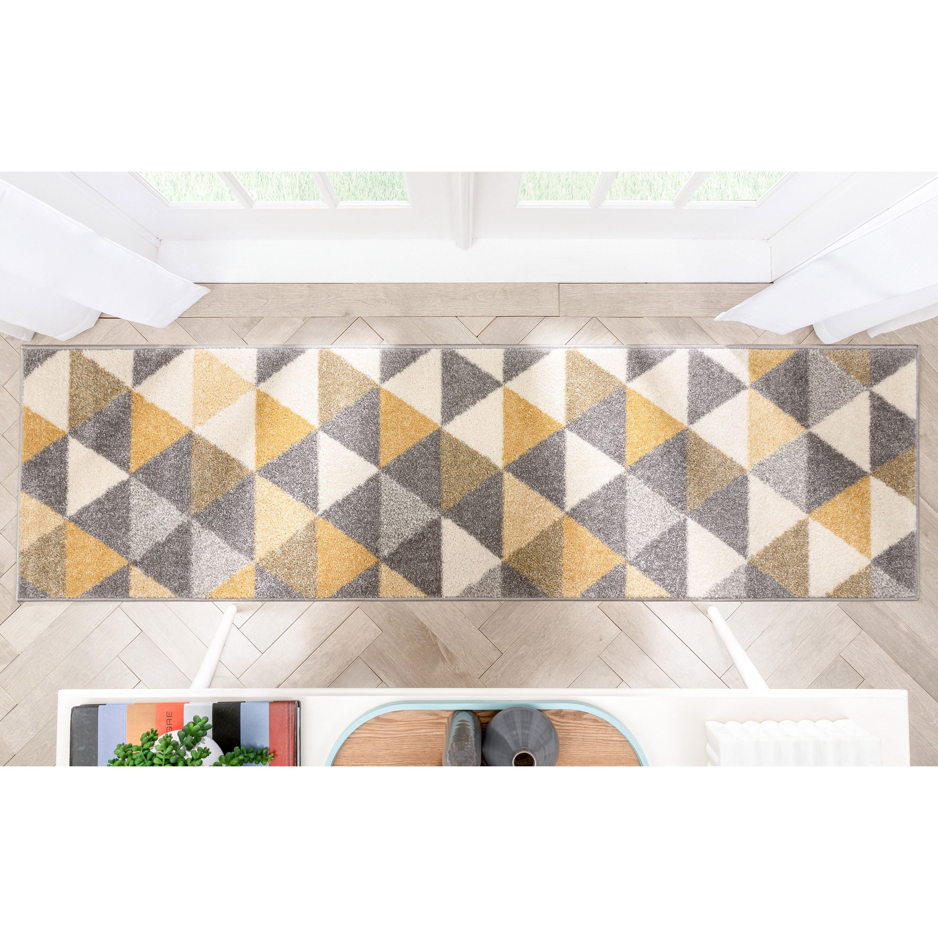 Gold & Grey Geometric Triangle Runner Rug D614
