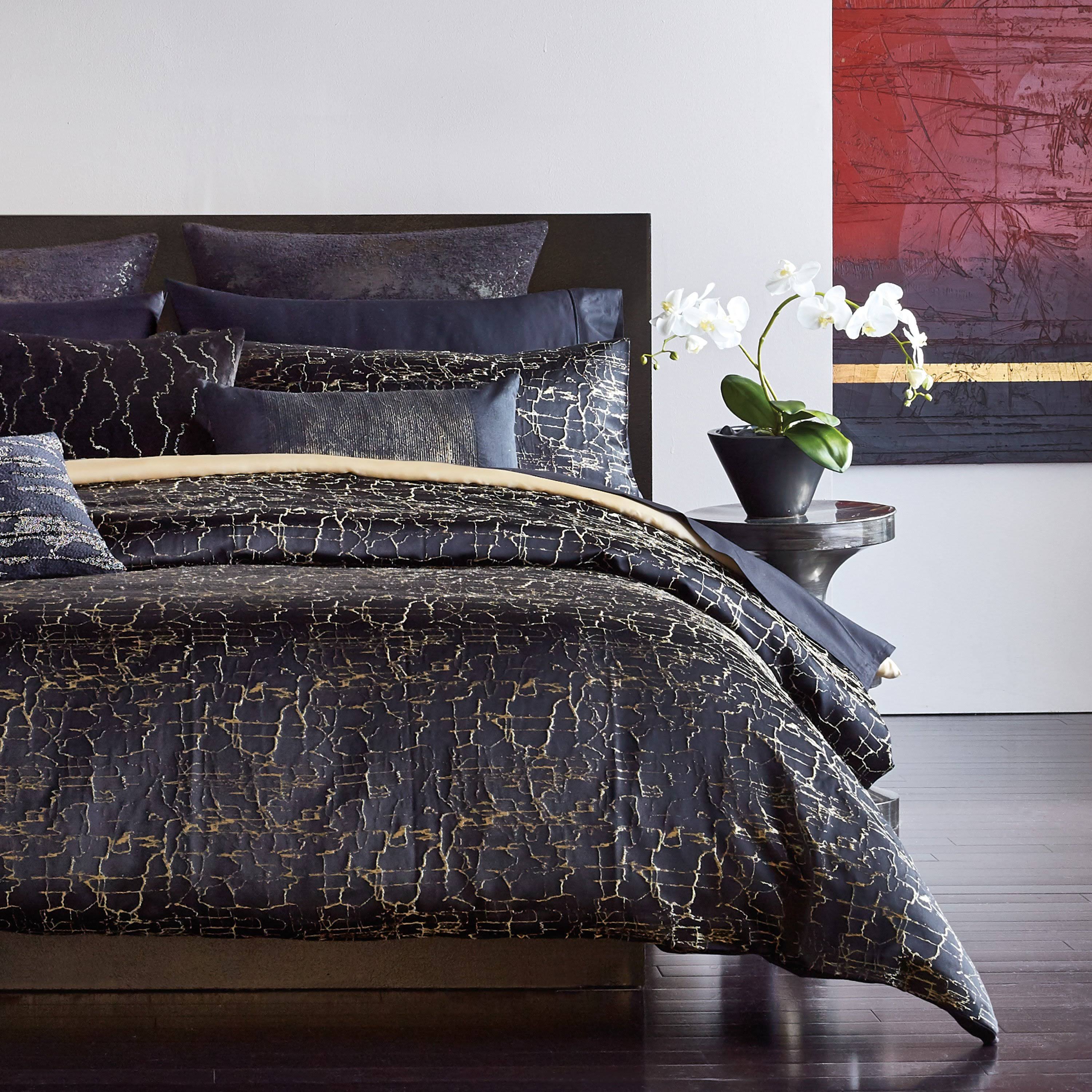 Onyx Standard Sham U557206